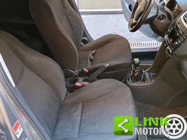 SUZUKI Swift usata, con Bluetooth