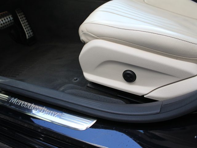 MERCEDES-BENZ CLS 350 usata, con Hill holder
