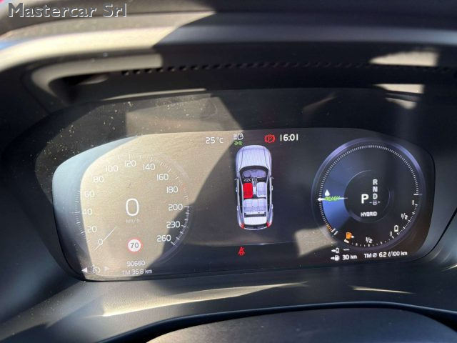 VOLVO XC40 usata, con Park Distance Control