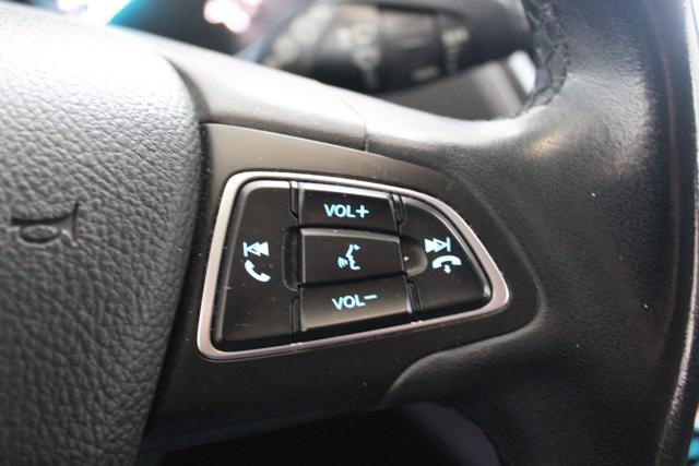 FORD Kuga usata, con Specchietti laterali elettrici