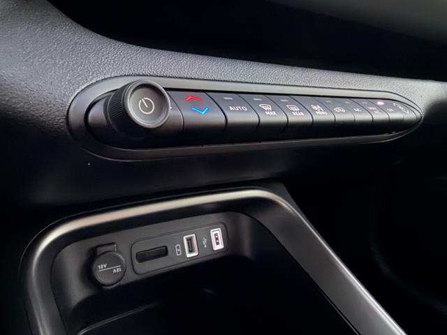 JEEP Avenger usata, con Vivavoce