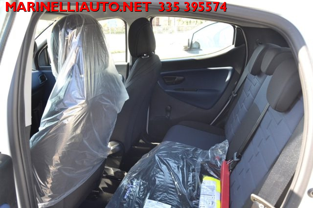 LANCIA Ypsilon usata, con USB