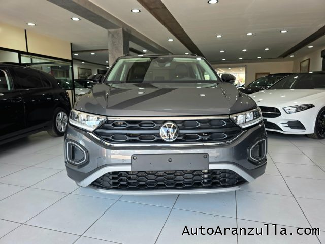 VOLKSWAGEN T-Roc usata, con Airbag