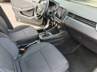 RENAULT Clio usata, con Fari LED