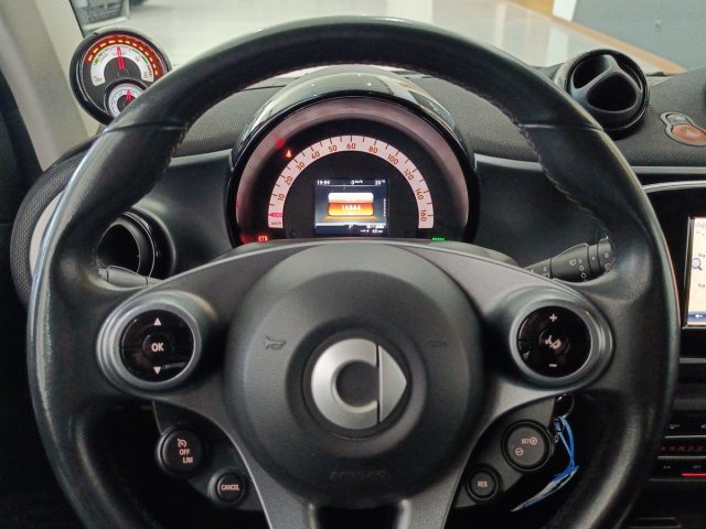 SMART ForTwo usata, con Sensori di parcheggio posteriori