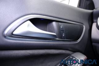 MERCEDES-BENZ CLA 220 usata, con Frenata d