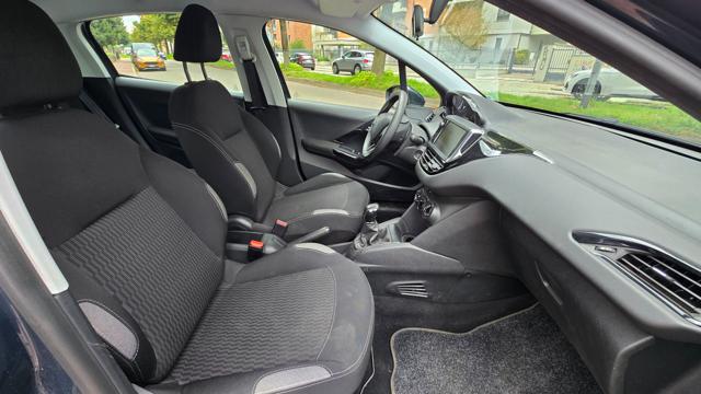 PEUGEOT 208 usata, con Fendinebbia