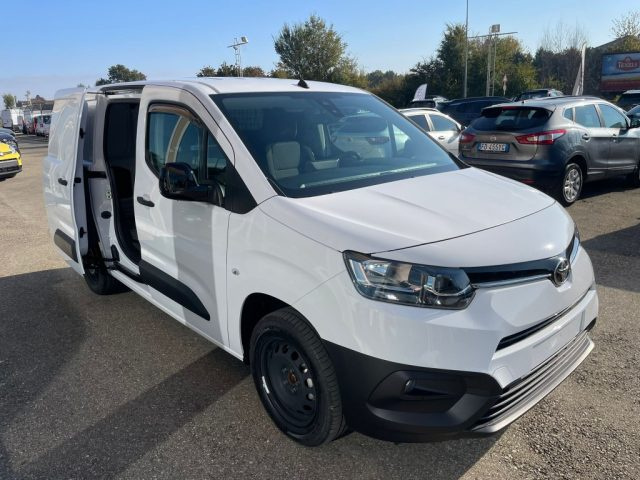 TOYOTA Proace City usata, con Autoradio