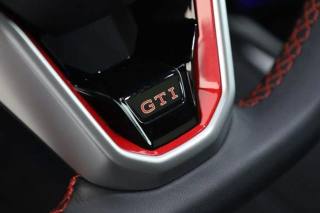 VOLKSWAGEN Golf GTI usata, con Fendinebbia