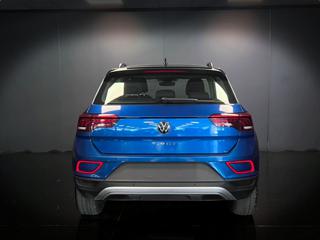 VOLKSWAGEN T-Roc usata, con Alzacristalli elettrici