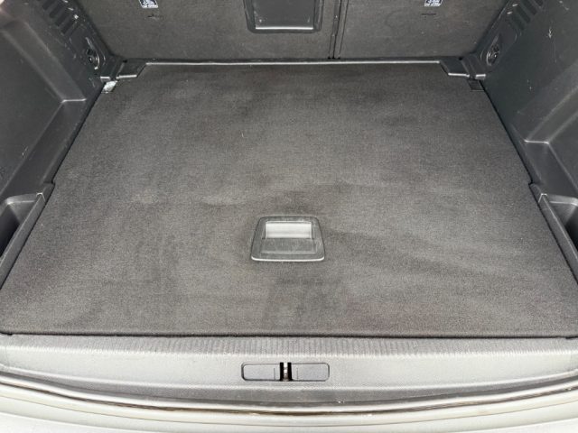 PEUGEOT 3008 usata, con Riconoscimento dei segnali stradali