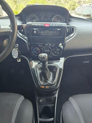 LANCIA Ypsilon usata, con Airbag testa