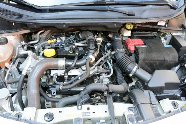 NISSAN Micra usata, con Servosterzo