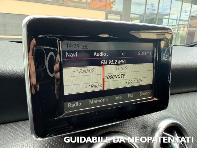 MERCEDES-BENZ A 180 usata, con Park Distance Control