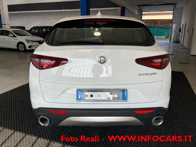 ALFA ROMEO Stelvio usata, con Climatizzatore