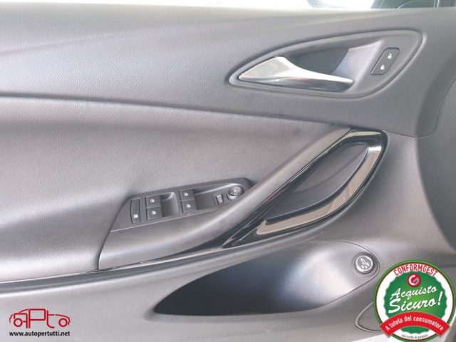 OPEL Astra usata, con Boardcomputer