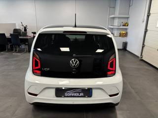 VOLKSWAGEN up! usata, con Alzacristalli elettrici