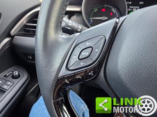 TOYOTA C-HR usata, con Apple CarPlay