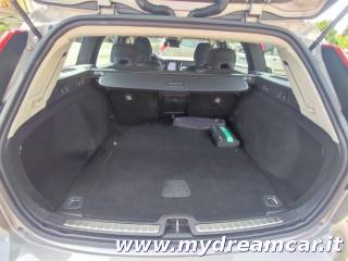 VOLVO V60 usata, con Sensori di parcheggio posteriori