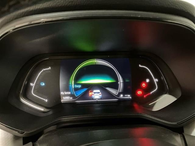 RENAULT Clio usata, con Volante in pelle