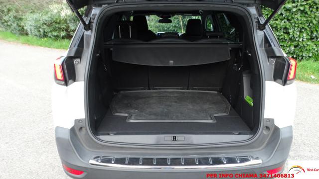 PEUGEOT 5008 usata, con Android Auto
