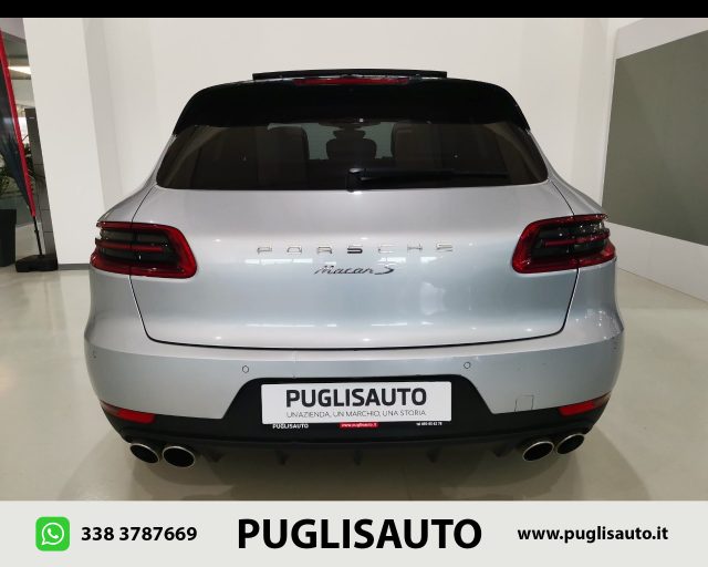 PORSCHE Macan usata, con Autoradio