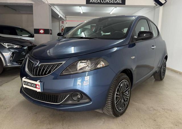 LANCIA Ypsilon usata, con ABS