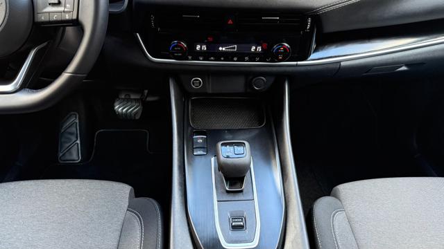 NISSAN Qashqai usata, con Boardcomputer