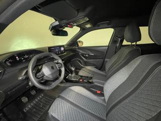 PEUGEOT 2008 usata, con Cerchi in lega