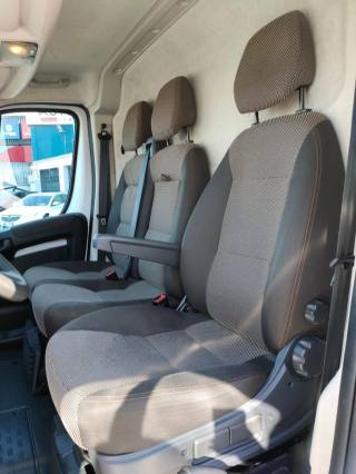 PEUGEOT Boxer usata, con Fendinebbia