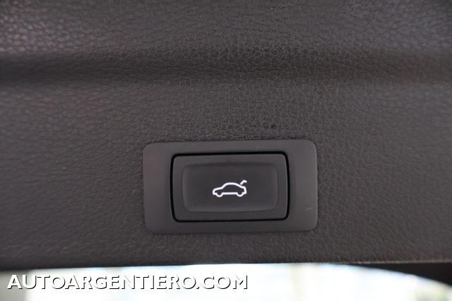 AUDI Q3 usata, con Specchietti laterali elettrici