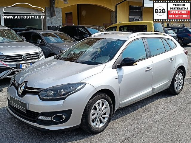 RENAULT Megane usata, con Bluetooth