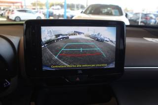 TOYOTA Yaris Cross usata, con Autoradio digitale