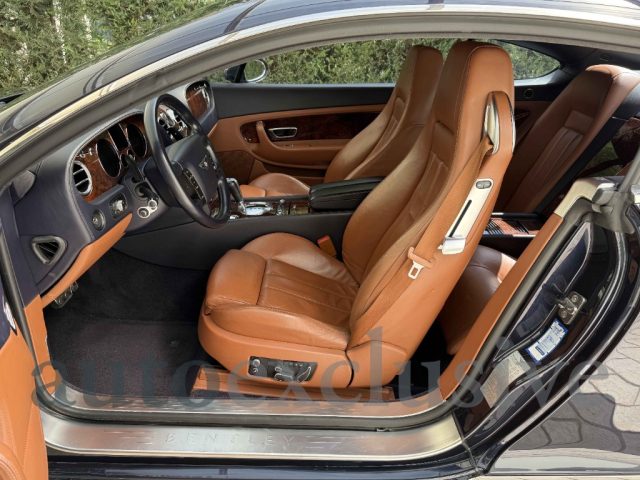 BENTLEY Continental usata, con Autoradio