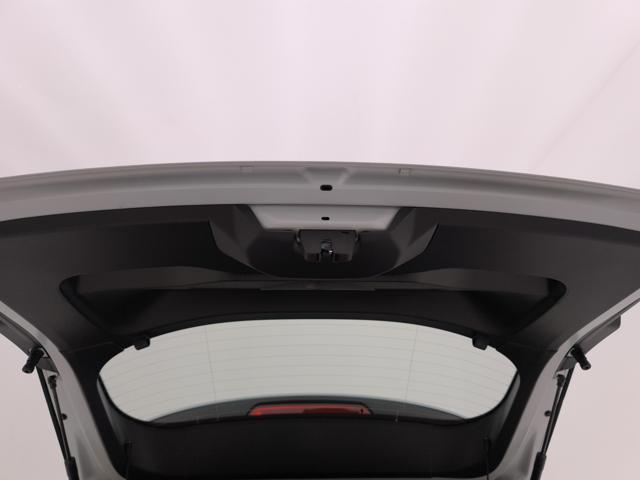 PEUGEOT 2008 usata, con Specchietti laterali elettrici