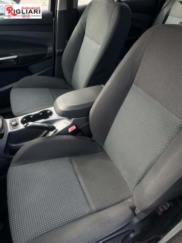 FORD C-Max usata, con Bluetooth