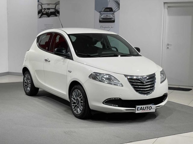 LANCIA Ypsilon usata, con Controllo trazione