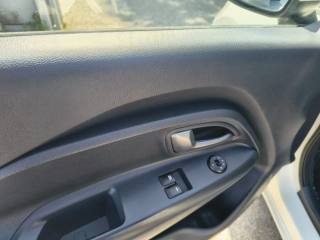 KIA Rio usata, con Controllo automatico clima