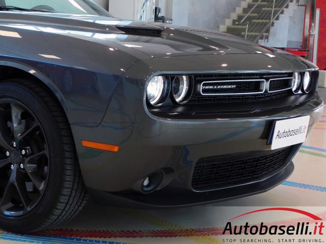 DODGE Challenger usata, con Sensori di parcheggio posteriori