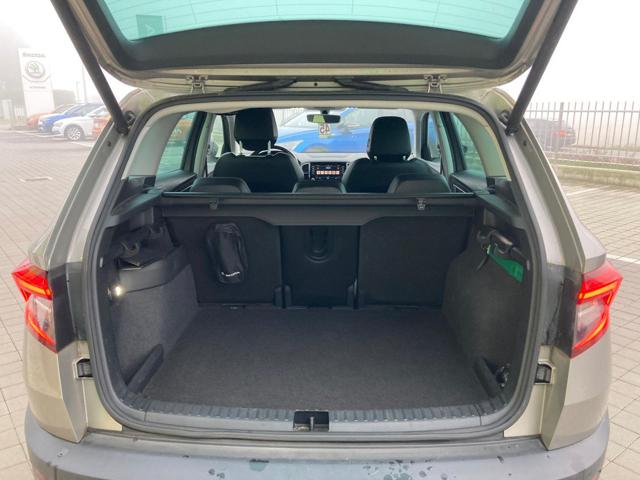 SKODA Karoq usata, con Alzacristalli elettrici