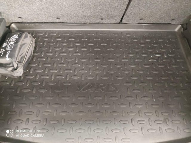 TOYOTA Yaris usata, con Sensore di pioggia