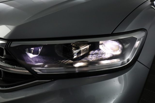 VOLKSWAGEN T-Roc usata 8