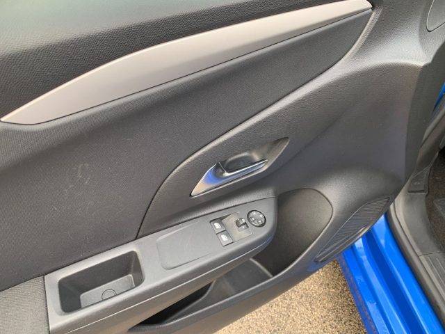 OPEL Corsa usata, con Riconoscimento dei segnali stradali
