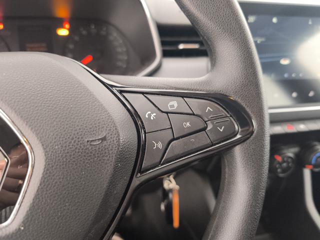 RENAULT Clio usata, con Sistema di navigazione