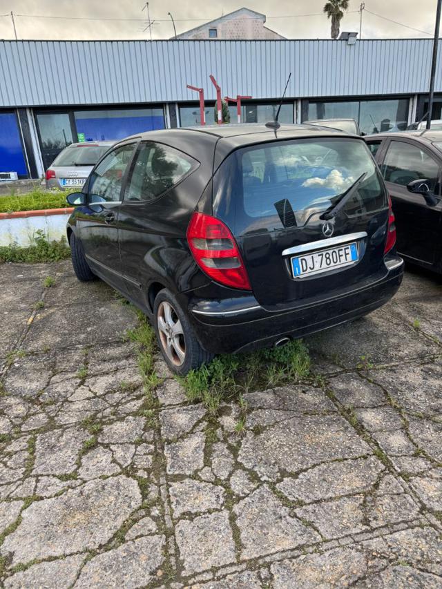 MERCEDES-BENZ A 180 usata, con Airbag laterali