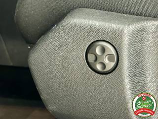 PEUGEOT 3008 usata, con Climatizzatore