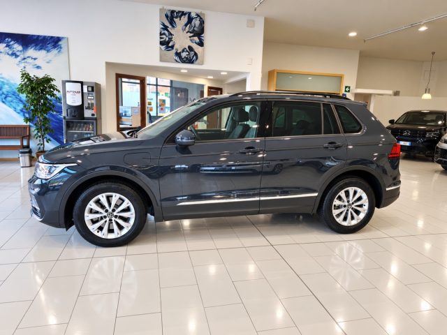 VOLKSWAGEN Tiguan usata, con Airbag Passeggero