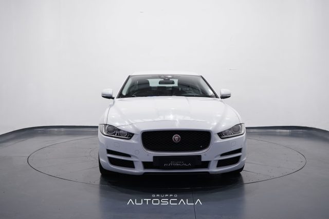 JAGUAR XE usata, con Airbag
