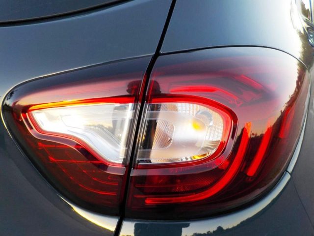 RENAULT Captur usata, con Controllo trazione