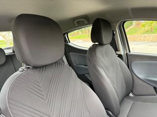 LANCIA Ypsilon usata, con Sedile posteriore sdoppiato